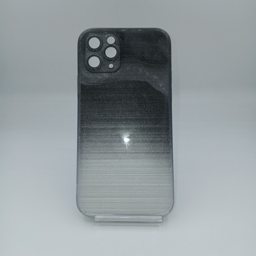 کاور آیفون 11 پرو