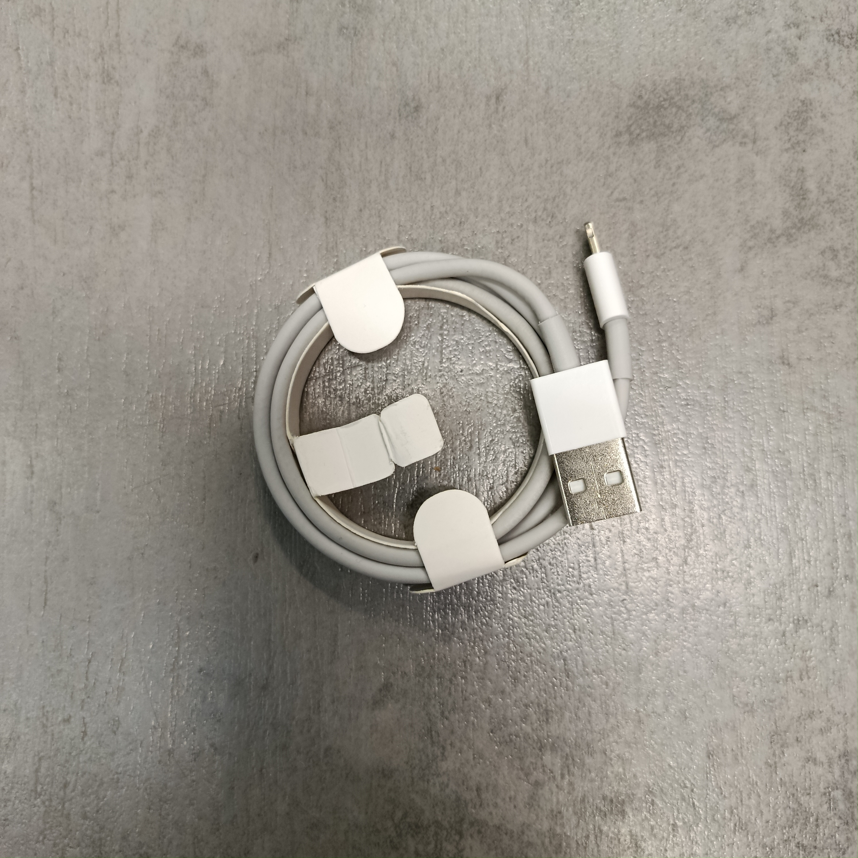 کابل لایتنیگ به USB کپی
