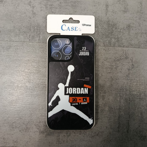 کاور موبایل JORDAN مدل آیفون 13promax