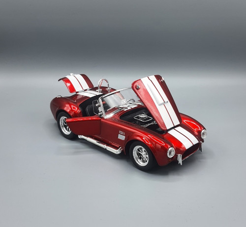 ماشین فلزی مدل کلاسیک شلبی کبری cobra